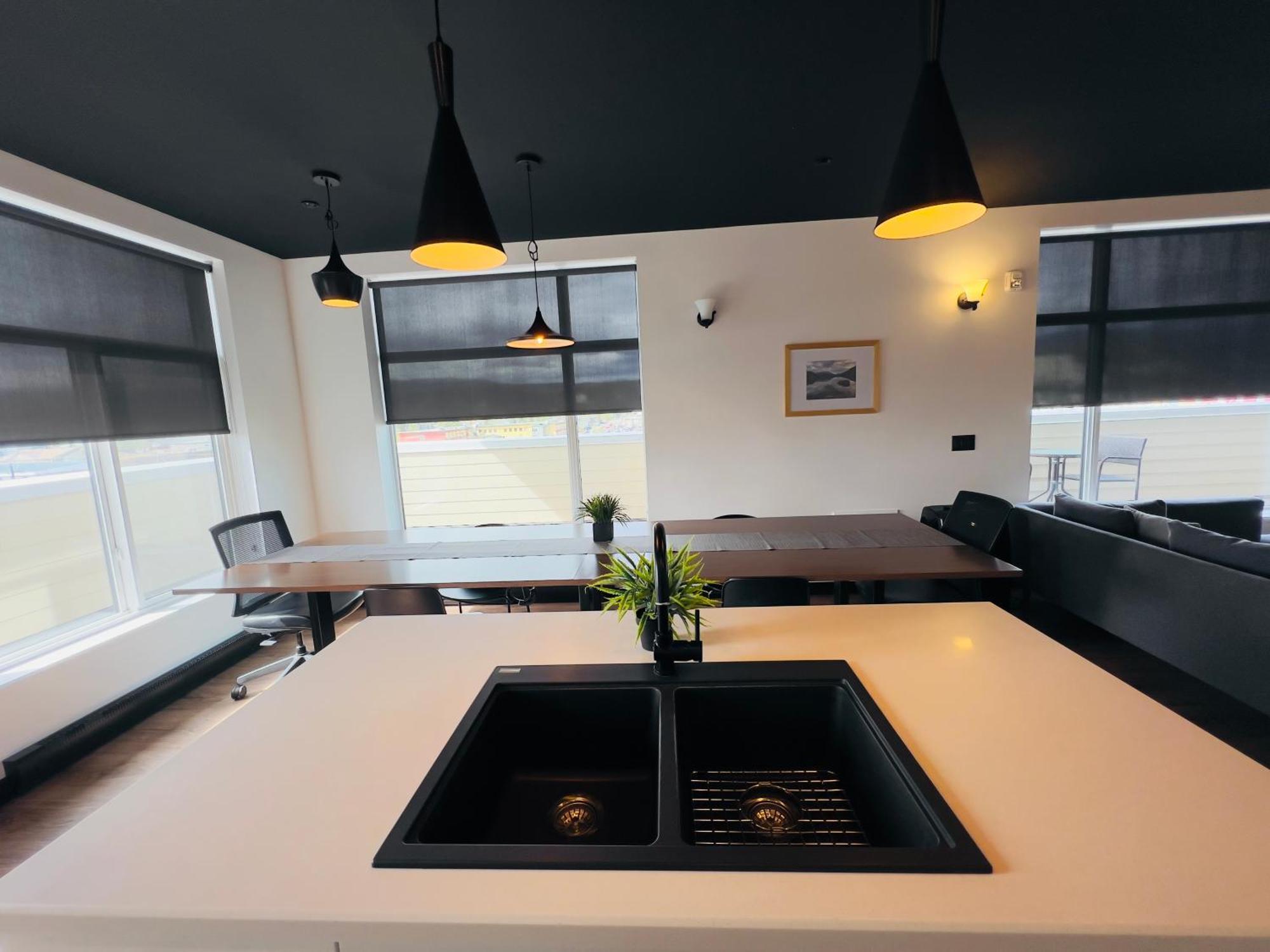 Raven Inn Whitehorse Dış mekan fotoğraf